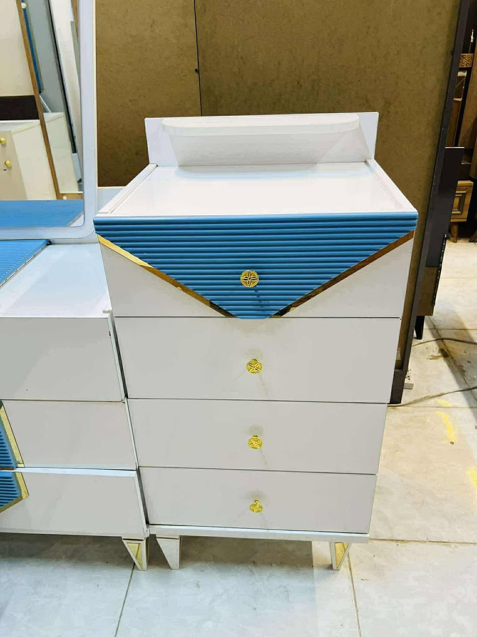 غرفة تركية شبابي  للبيع بغداد


**إذا كنت صاحب هذا الإعلان وتريد حذفه لأي سبب، رجاءا أرسل رسالة إلى الدعم الفني**