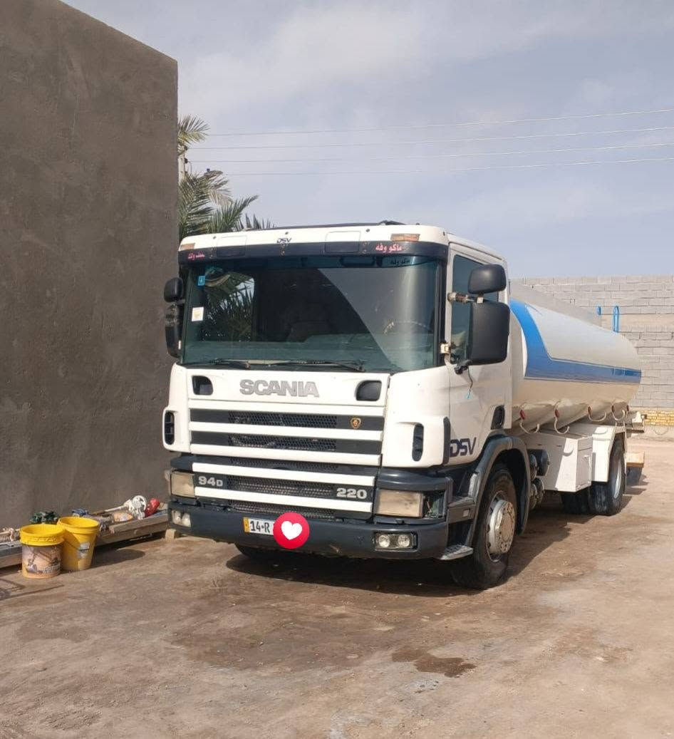 سكانيه 2002
تك قماره 
مكينه بم ونوزل 
كير 4×4
رقم انكليزي باسمي 
رقم بصره 
العنوان بصره 
الرقم : ***********
