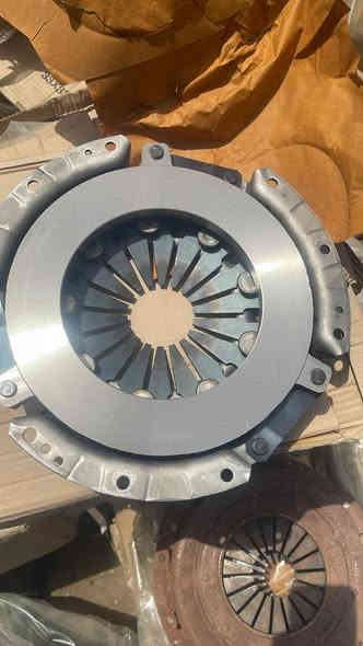 السلام عليكم 
يتوفر في وكالتنا قطع غيار نيسان يورفان هايس 
بغداد مدينة الصدر داخل قرب محطة الوقود 
***********
***********
