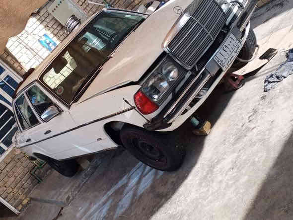 سلام عليكم مارسدس 83 محرك 4 سرندر بلاد جديد وكير وتو  تبريد بس غاز عوزة  تخم تاير جديد رقم انكليزي مميز مكان سيارة بغداد ملاحظة مصبوغة عام الجماليةسعر 65 راعي سيارة ***********/مكلف بل نشر
