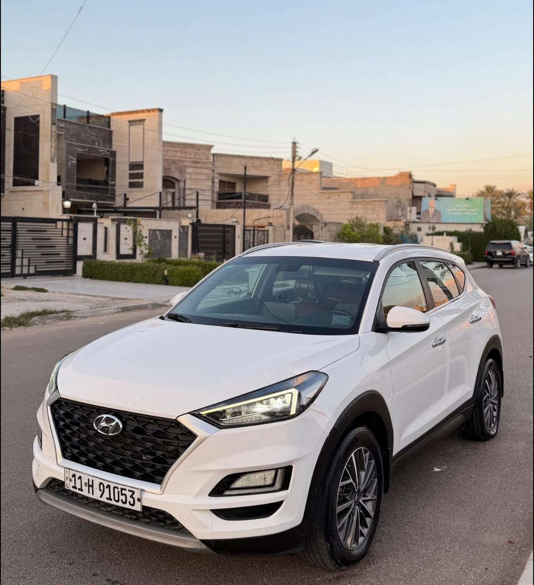 توسان خليجي 2019
سلام عليكم 
هونداي توكسان خليجي 2019 
السعر 179ورقه مجال بسيط 
بصمات عدد 2 
ماشيه 110 
محرك كير حدادية تبريد 100‎%‎
رقم بغداد تحويل مباشر 
كفاله من الصبغ والتبديل 
بيها 3 اماكن بارد + رصعات بالبنيد 

 مواصفات فول عدا البانورما  
كشنات جلد لونين وكراسي عدد 2 كهرباء 
بجم 5 عدسات ضوئية 
محرك 2000 دوش  
مرايات شفط وترحيب 
شاشة وكاميرا دوارة حساس أمامي وخلفي 
5 ويل كب تبريد أمامي وخلفي
 ثلاجه  جكمچه 

***********
مكان بغداد الكرخ
