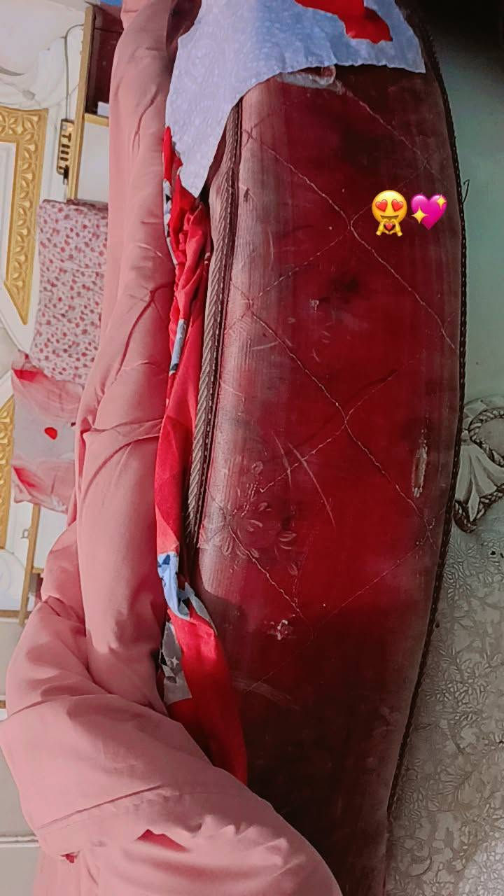 غرفه تسكام عراقي طابقين هيه ودوشكها ب300 وبيها مجال وجلسه ب40 عنواني كربلاء حي الغدير


**إذا كنت صاحب هذا الإعلان وتريد حذفه لأي سبب، رجاءا أرسل رسالة إلى الدعم الفني**