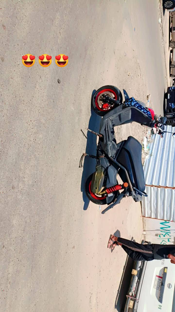 جبلي للبيع بلاديه لاتحجي بل نضافه كاربون بعده بل مكينه الشراي يتصل ***********
