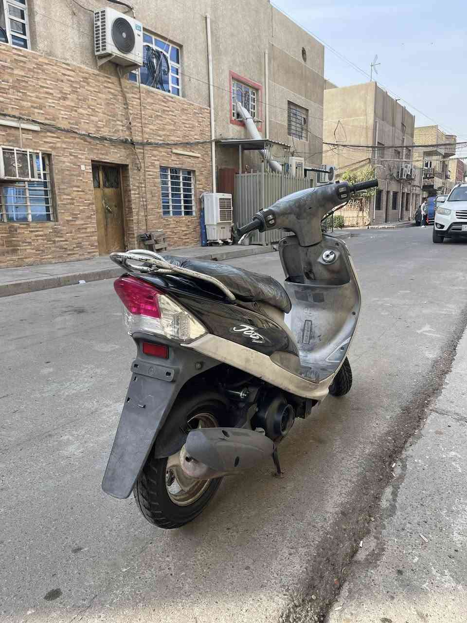سلام عليكم دراجة  ماكس منغولي 120 دراجه جديدة مكفولة من كلشي اي نقص مابيه سعره 750  رقم هاتف *********** مكان بغداد حريه
