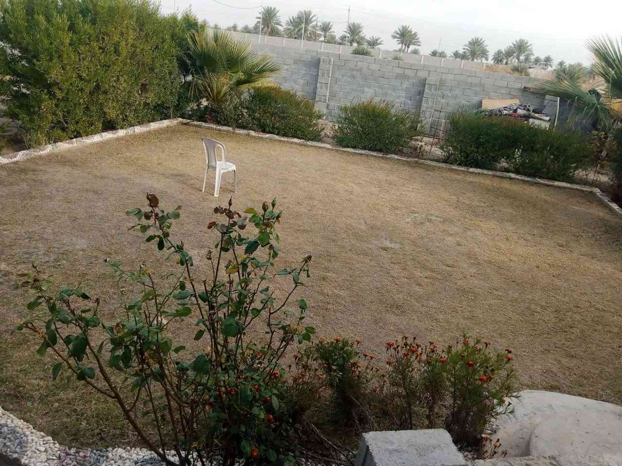 دار للبيع في الفلوجه النساف
مساحه لأرض 1262 (طابو) مساحة البناء 300متر 

+ماء وكهرباء  

الاستفسار ***********واتساب/ ***********.
