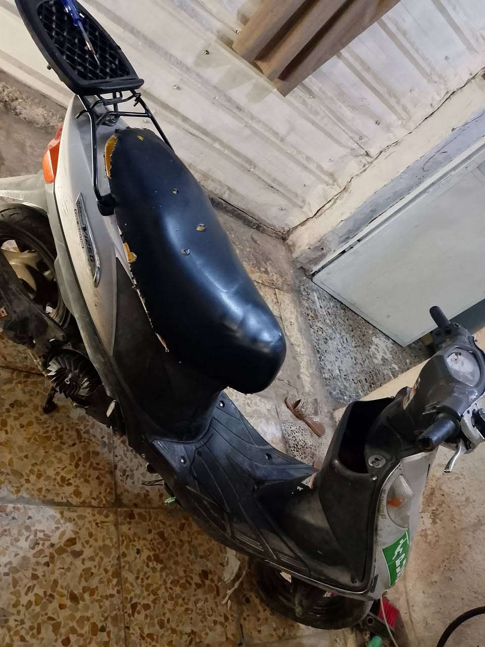 ادرس ياباني البيع سرعه 120 مابيهاا اي نقص بس كلوبات مال اشاير بيهن يشتغلن قبق هندر الباقي كله شغال قفل ستيرن حساس مال سرقه شغال بريك امامي بريك خلفي شرط مكينه مكفوله برغي مامفتوح منها 250 السعر بيها مجال بسيط مكاني حي اور الشعب


**إذا كنت صاحب هذا الإعلان وتريد حذفه لأي سبب، رجاءا أرسل رسالة إلى الدعم الفني**