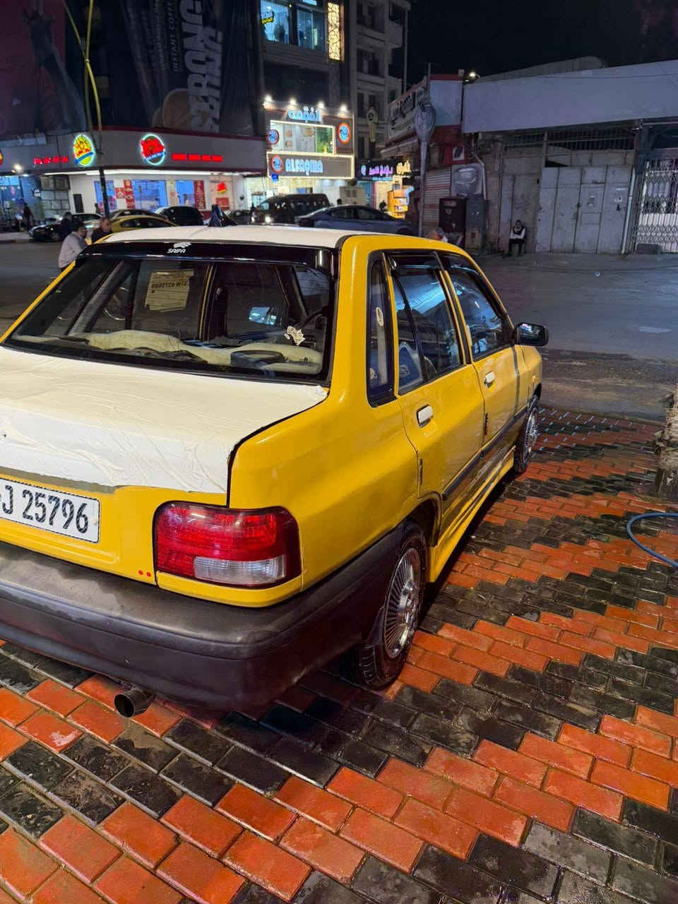 إسلام عليكم 
سايبه 2008
مكينه وكير جدد توني شادهم وكلج جديد 
سياره صدر امامي خلفي جديد بوش هوزن جدد دبلات خلفيه جدد 4 بوربرنات جدد 
منضومه مال بريك جديده  ضفيره من الدعاميه لدعاميه جديده
مازدات اماميه خلفيه جديده 
تخم تاير جديد 
غرفه جديده كشنات وبطاين 
سياره صافيه مناقصها كلشيء مابيها ضربه 
سياره نضيفه 
رقم جديد مصفره هيئه وغرامه 
بسمي ثاني يوم التحويل 
مابيها شواصي 
ولا شاصي معمر كله ابلادي***********0بغداد.  سعر ٢٠
