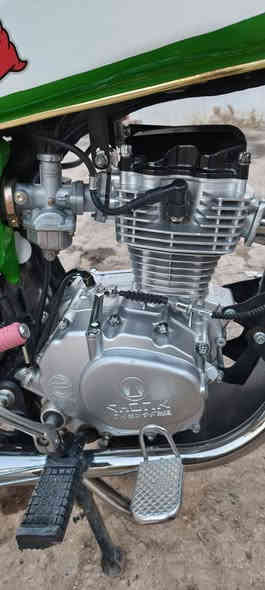 سلام عليكم للبيع دراجه سونك اربعه كير موديل ٢٠٢٥ الدرجه ماامضروبه اصبانه شرط من كلشي  منفيس موجود هاذا رقمي *********** ولا مو شراي لا يدوخني
