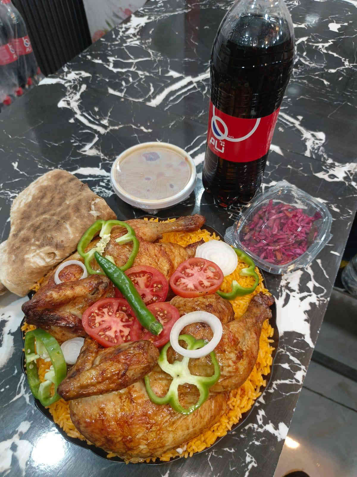 هلآ وسهلا بزبائننا الكرام مثل ما عودناكم على كلما هوه جديد يوجد لدينا دجاج ذبح عراقي على التمن ومرق وخبز ومقبلات وببسي كبير  السعر 10الاف يوجد لدينا خدمه توصيل  *********** مستعدون لتجهيز كافت المناسبات
