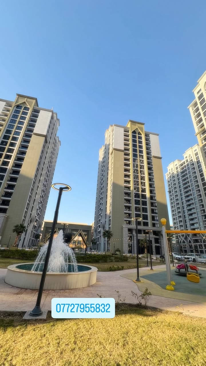 #ابراج_النخله
من داخل مشروع أبراج النخلة – المنصور
 أول شقق فخمة تم تسليمها إلى العوائل وتم تسكينها للمرحلة الأولى ونعمل على تسليم ابراج اخرى بالمراحة الثانية
📍 البيجية – سريع مطار المثنى– قرب جامعة آشور دقايق من شارع الرواد

🏢 22 برج فاخر بارتفاعات من 20 لـ 26 طابق
🏡 مساحات واسعة: من 221.88 م² إلى 224.01 م²
تفاصيل تهمك كمشتري:
 يتوفر أستلام فوري – ما تنتظر سنة ولا حتى شهر
استلام وجبه ثانية نعمل على تسليم المالكين الجدد وسنه 2026 او بداية 2027 الوجبه الثالثة بأذن الله
✅ طابو ملك صرف (بيجية) – تملك مضمون ومريح
✅ استقبال فندقي بكل برج – رفاهية من أول لحظة 
✅ تبريد مركزي –  مساحات خضراء واسعة ،نافورات
شاملة لاند سكيب 
✅ أمن وحراسة 24/7 – لأن راحتك وأمان عائلتك أهم
✅ نادي رياضي، مدرسة دولية، بوليفارد، مطاعم وكافيهات
✅ مواقف تحت الأرض على طول مساحة المشروع مرتبطه بثمانيه مداخل ومخارج + مهبط طائرات
✅ شارع تجاري داخلي يربطك بسريع مطار المثنى
🎁 هدايا مجانية:
كاونتر مطبخ |سبالت VRF | صحيات أوربية جاهزة

💰 نظام الدفع: كاش؟ موجود 
نص كاش؟ متاح 
دفعات؟  متوفرة بدفعة أولى فقط 20% 
🗝 تعال شوف بعينك وقرر… لأن التفاصيل ما تنحچي – تنشاف
📲 *********** 
اتصال أو واتساب

📞 للمشاهدة الميدانية والحجز المسبق:
آلاء رياض – المستشارة العقارية  بأبراج النخلة
متواجده بارض المشروع
*********** 
اتصال أو واتساب
