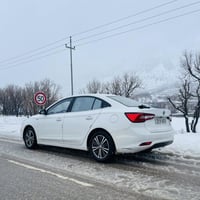 ئێمجی ٥ مۆدێل ٢٠٢٤ لوکژری فوول مواسەفات سەیارەکە ١٤٠٠٠ کم رۆشتوە و زەم...