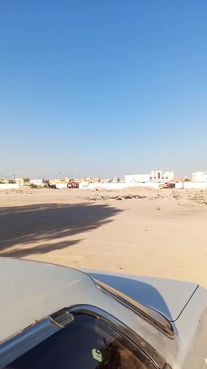 دار للبيع المساحة: 100 متر بالطول. منطقة 52
عدد الطوابق: طابق واحد.

التصميم الداخلي:

استقبال  صالة ومطبخ غرفة نوم.

حمامين (2).

المميزات الخارجية: الدار مطل على ساحة، ويحتوي على حديقة ممتدة تبدأ من الباب الرئيسي.

💰 السعر:

83 مليون دينار عراقي (قابل للتفاوض).

☎️‏‪***********‬‏📞
