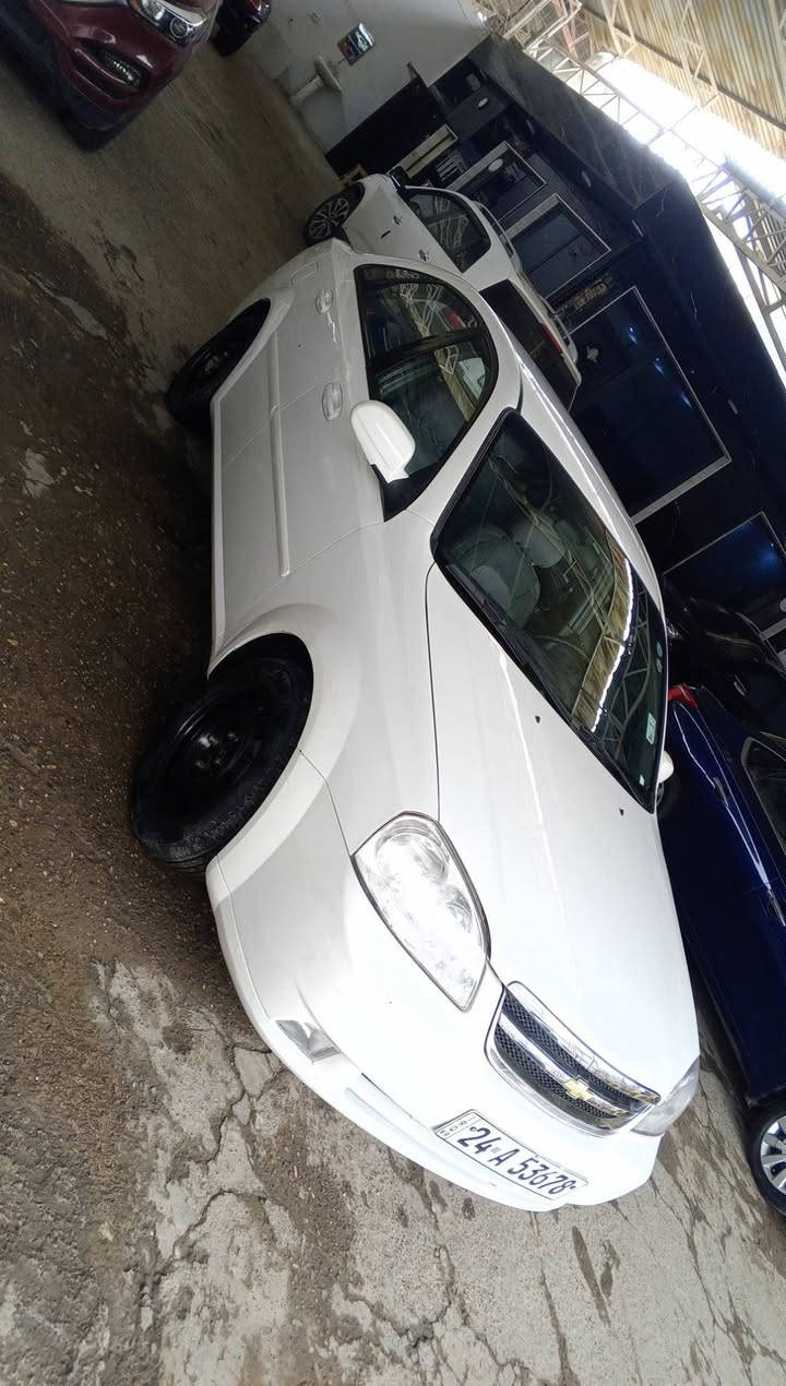 -للبيع شوفرليت اوبترا 2009
-رقم دهوك مسطرة
-كابونك بانزين
-لون ابيض ثلجي 
-محرك 1600
-كير توماتيك
للاستفسار الاتصال على رقم :
‏‪***********‬‏
