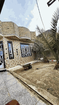 إعلان بيع: دار 300م بناء حديث - موقع لا يُعلى عليه! 🏠
لعشاق المساحات الواسعة والمواقع القريبة من الخدمات، دار للبيع في حي الإعلام:
✅ المساحة: 300 متر.
✅ الطوابق: طابقين (بناء حديث متكامل).
✅ المميزات الإضافية: حمام خارجي + تصميم داخلي مدروس (حسب الخارطة المرفقة).
✅ النقطة الدالة: قرب مركز كوين ومدرسة الرياحين الأهلية.
البيت جاهز للسكن الفوري وبمنطقة مخدومة بالكامل.
📱 للتواصل مع المالك مباشرة: ***********
#بيت #للبيع #في #الغراف
