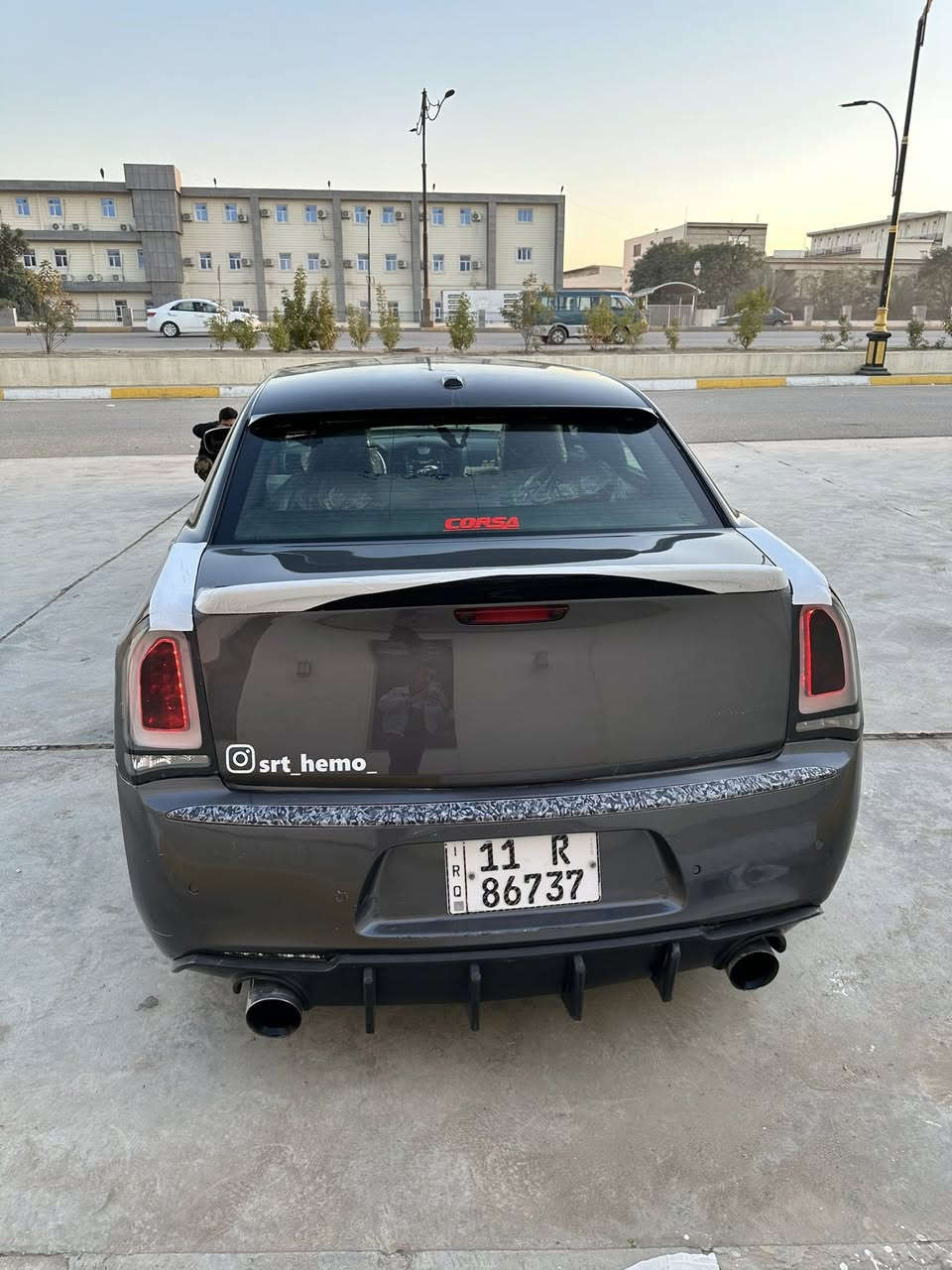 كرايسلر اوباما
موديل 2013 srt اصل 
 مكينة 6400
فول للاخير عدا البانوراما
رادار امامي جانبي
تبريد تدفئة كشنات
تدفئة ستيرن
كشنات كهرباء
تبريد تدفئة كلاصات
دوس كهرباء
ستيرن كهرباء
كشنات خزن
تبريد قطعتين

الاضافات
عليه منضومة جكات s2
اوركالات بجم وبكلايتات سستم كامل
وياله نجمه
اويل كاج كان
عليه تفريغ
دبات سود
عليه منضومة زنون نهار بومه
حلوك كورسا
حشوة محرك مال هيلكات مزود
السياره حادثه دعاميه خلفيه بدون صبغ مكفوله كفاله عامه 
السعر 158وبيه مجال بصيط 
مكاني ديالى بعقوبه تقاطع القدس 
للاستفسار ***********
