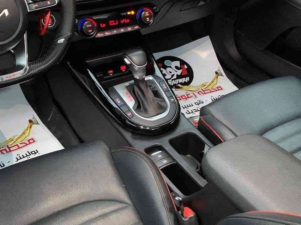 السلام عليكم  فورتي 2022 ان لاين  فول موصفات محرك 1600  تيربو بسمي  تحويل مباشر  معروضه 155$ وبيه مجال حادثه جاملغ وباب نفسهن راجعات  الاتعال ***********
