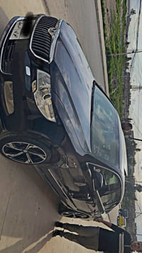 سوبرب • ٢٠١٣ • سميل