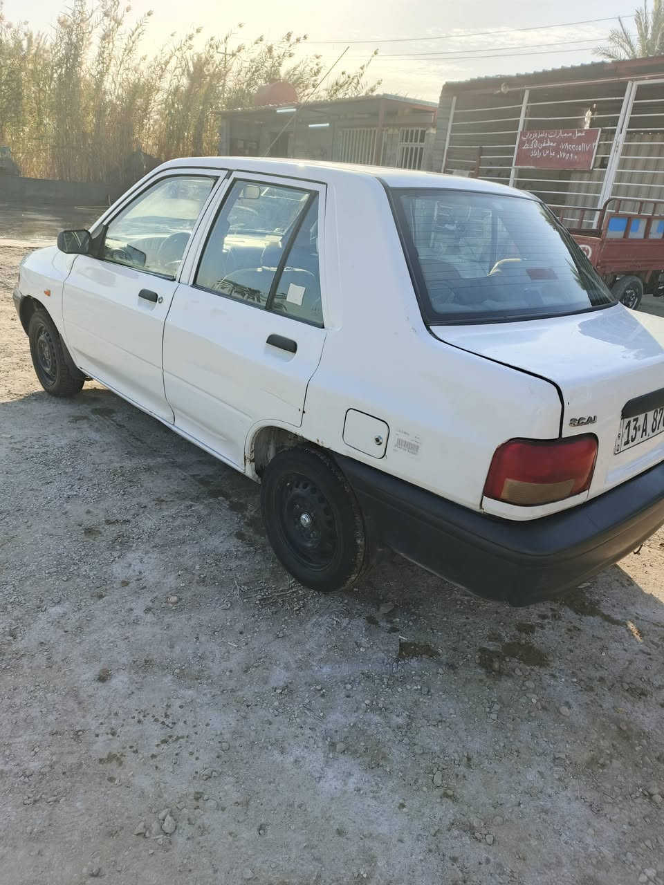 يالله سلام عليكم سايبا للبيع موديل 18 جاهزه السياره  كير نضيف حداديه نضيفه كهربائيات  كله شغاله حداديه نضيفه تخم تايرات كلهن جدد مكينه  نضيفه شواصي برانكيتات خير من الله   راعيها يريد تحويل  وعليها غرامات  350 اني اخذ صافي بدون كلشي  44 وبيها مجال بصيط حل الجيه مكاني كربلاء البراهميه الرقم ***********
