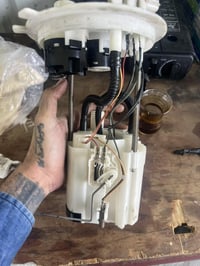 قاعده نيسان فيرسا قيم باليرضي الله وبالعافيه مال حاويه على ضمان تاخذها...