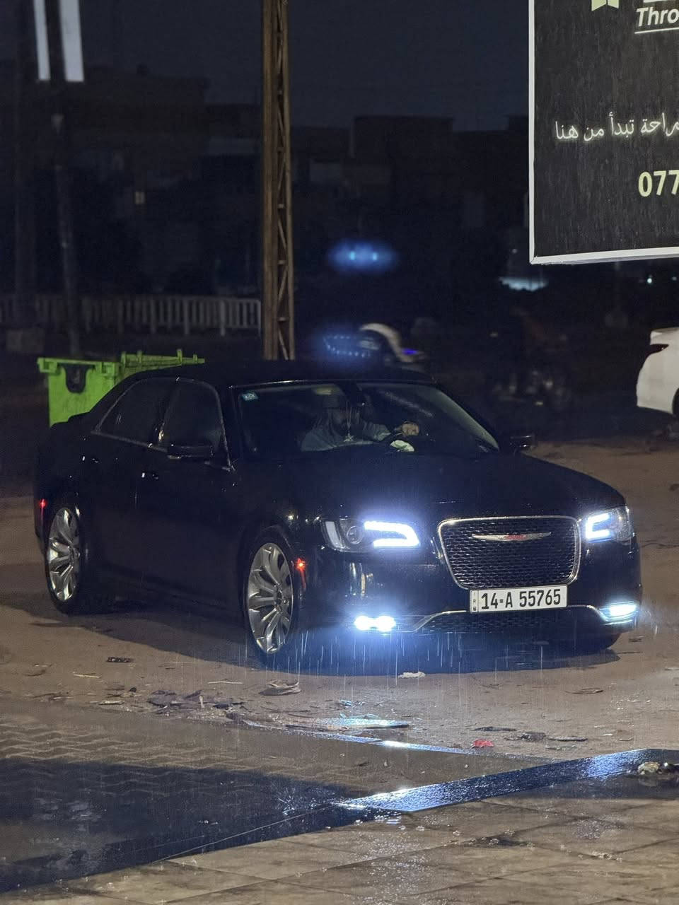 السلام عليكم مرخصت الادمن اوباما 2018 اصل رقم بصره باسمي السياره كفاله بيه تقرير امطار للدوسه فقط ماشيه 96ميل سياره فول عده الفتحه حساسات امامي خلفي هيتر ورادار بلمري تدفئه بلكشنات سياره ماناقصه ايشي ترايك الاربيل داخله اسود ملكي سياره حيل جديده السعر 230 
رقميي ***********
