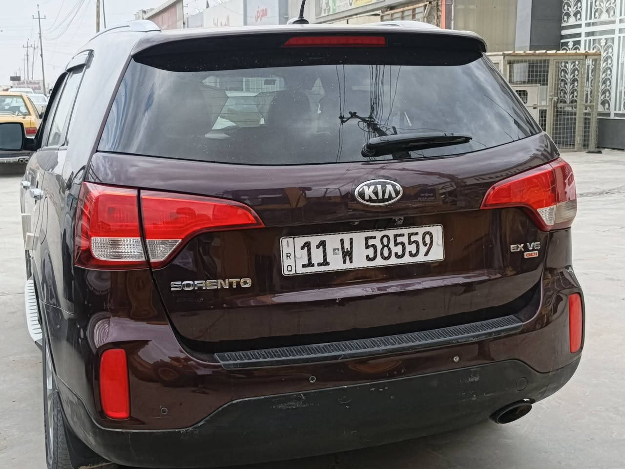 اسلام عليكم كياا سورنتو 2014  EX
وارد امريكي ضرر بنيد ودعاميه فقط... 

محرك . V6. 

فول فول 1/1 موصفات .. 

بمصه تشغيل ..  عن بعد

سقف   بانوراما .. 

بردات .. جنبيه 

تحكمات .. 

حساسات امامي خلفي .. 

مري شفط .. 

ترحيب بيبان .. 

بصمه ابواب .. 

يدات نيكل .. 

جنطه كهرباء  ..راكب 7 .. 

كشنات جلد + كهربائية

3 قطع تبريد

للتواصل
***********
