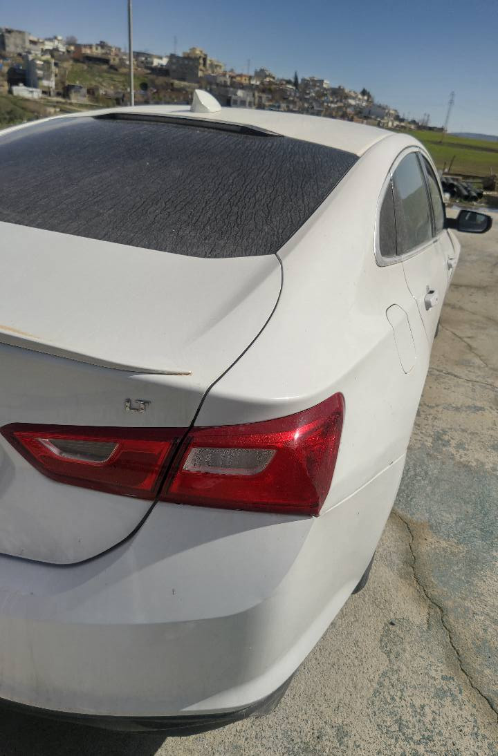 ماليبو 2018 LT
ثلاث قطع ونص صبغ 
كير محرك ب شرط و مو مفتوح 
مكينه 1.5 توربو 
رقم جديد 2029
عنوان زاخو 
سعر 97 زاخو, دهوك


**إذا كنت صاحب هذا الإعلان وتريد حذفه لأي سبب، رجاءا أرسل رسالة إلى الدعم الفني**