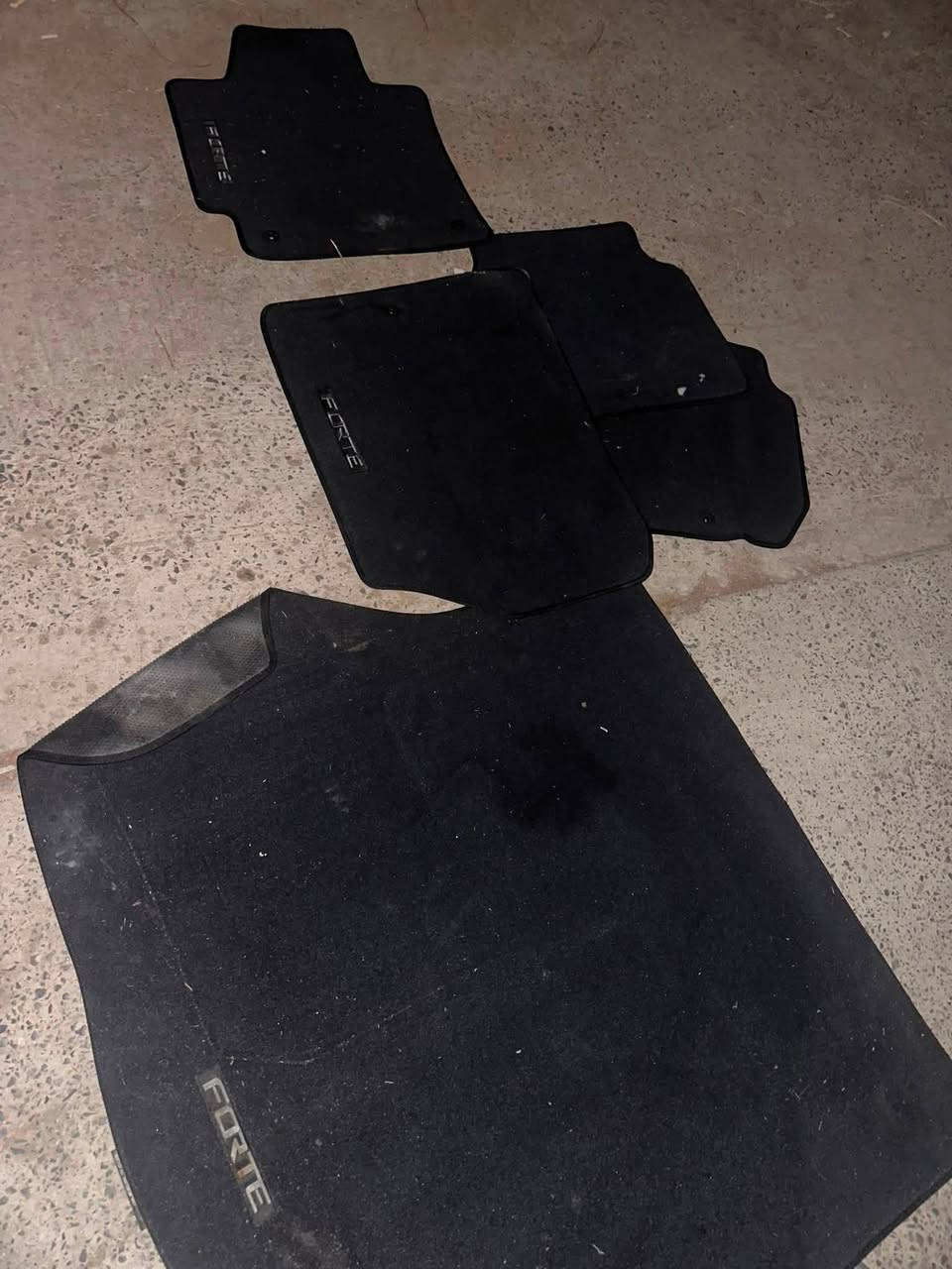 للبيع فرش ارضي فورتي اصلي من سياره من 2014 ل 2018


**إذا كنت صاحب هذا الإعلان وتريد حذفه لأي سبب، رجاءا أرسل رسالة إلى الدعم الفني**