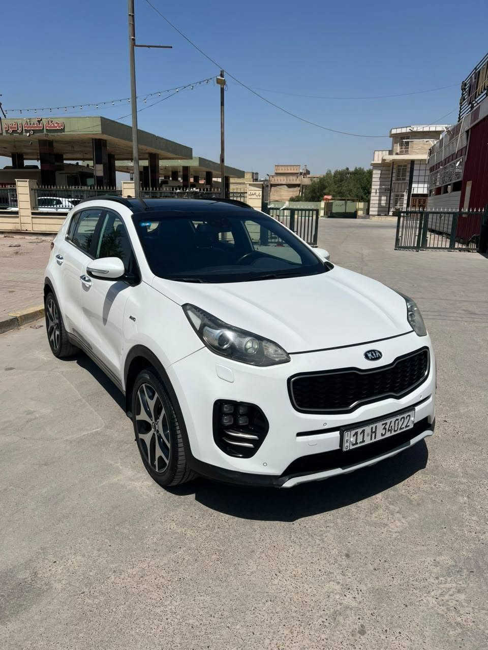 .
كيا سبورتج موديل 2018 وارد ايراني سبشل اوردر مواصفات مميزه جداً

رقم بغداد مكينه 2.4L ماشيه 140 الف كيلو  دفع رباعي 

 
المواصفات 🔰

فول GT LINE 1/1 🔰
ويل 19 + بصمة  + زراك لايتات + لايت زنون بلادي دوار
لد نهاري + تبريد وتدفئه مقاعد امامية +تدفئة مقاعد خلفية
تدفئة ستيرن + ستيرن رياضي حرف D  + شاحن واير ليس 

فول حساس امامي + خلفي + كامرة دوارة مع شاشة لمس  
تبريد قطعتين مناخ منفصل + بنوراما +شفتات تسارع 
حساسات ضغط الاطارات  +فول تحكم ستيرن + كروس سرعة

مانع انزلاق + مانع انحدار +اوتو هولد (توقف ذاتي )
اوتو لايت + اوتو ماسحات 
انظمة قيادة (سبورت ايكو  اعتيادي ) + سايد بريك بصمة

تعتيم ذاتي (اوتو ديم) + اناره ترحيب باليدات 
جنطة كهرباء مع متحسس للسائق فتح تلقائي
مري شفط + اشاير مري

ملاحظه 🔻

السياره فقط رصعة بالجنطة وشخط موضح بالصور 
باقي السياره مكفول 🌀

📍 مكان السياره / بغداد - الغزاليه

📞 رقم صاحب سيارة ***********
السعر 173
