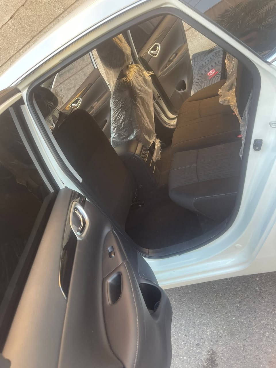 السلام عليكم اخوان
نيسان سنترا 2025 ماشيه 3000 كفاله عامه من كلشي سياره بحاله الزيرو ما عده بارد بخشم المدكر مكينه 1600 رقم اربيل تريد وكاله تريد تحويل شاشه كار بلاي قطعتين تبريد والمواصفات الباقيه معروفه مكان السياره البصره .السعر 127وبيها مجال قليل  شراي يتصل وبلخدمه ***********
