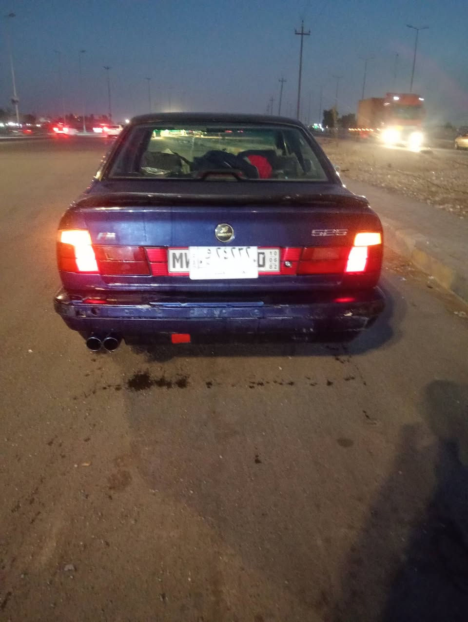 سلام عليكم
525 مفتوح كير اوتو 

موديل 1990

تخم تاير 

باتري 

جامه اماميه 

منضومه التبريد 

جدد

نقوصات بسيطه 

47بيه مجال 

***********
