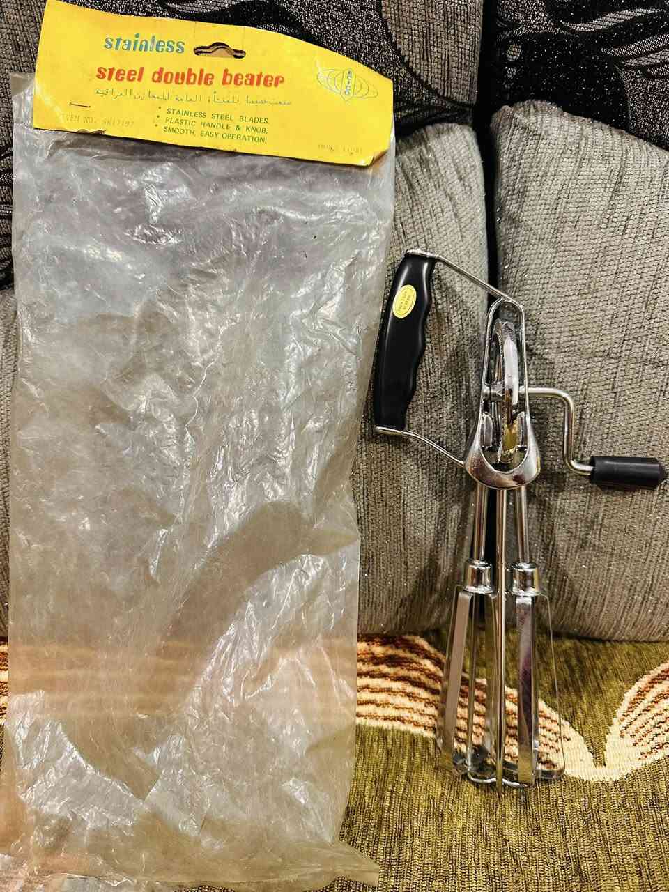 خفاقة لبن جيل الطيبين يدوية صناعة هونك كونك لوك بالنايلون فتحت لغرض التصوير 
منو يذكرها
يوجد توصيل
صنعت خصيصآ للمنشاة العامة للمخازن العراقية(اورزدي)


**إذا كنت صاحب هذا الإعلان وتريد حذفه لأي سبب، رجاءا أرسل رسالة إلى الدعم الفني**