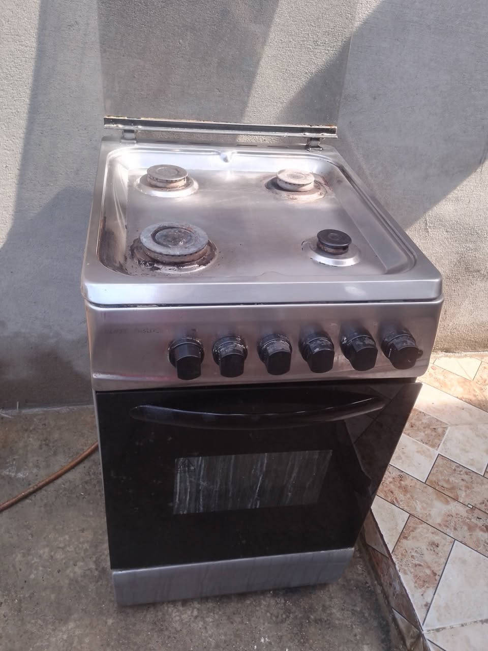 طباخ للبيع شغال حتة لفرن بس عين وحدة ما تشتغل سعر 50 وبي مجال


**إذا كنت صاحب هذا الإعلان وتريد حذفه لأي سبب، رجاءا أرسل رسالة إلى الدعم الفني**