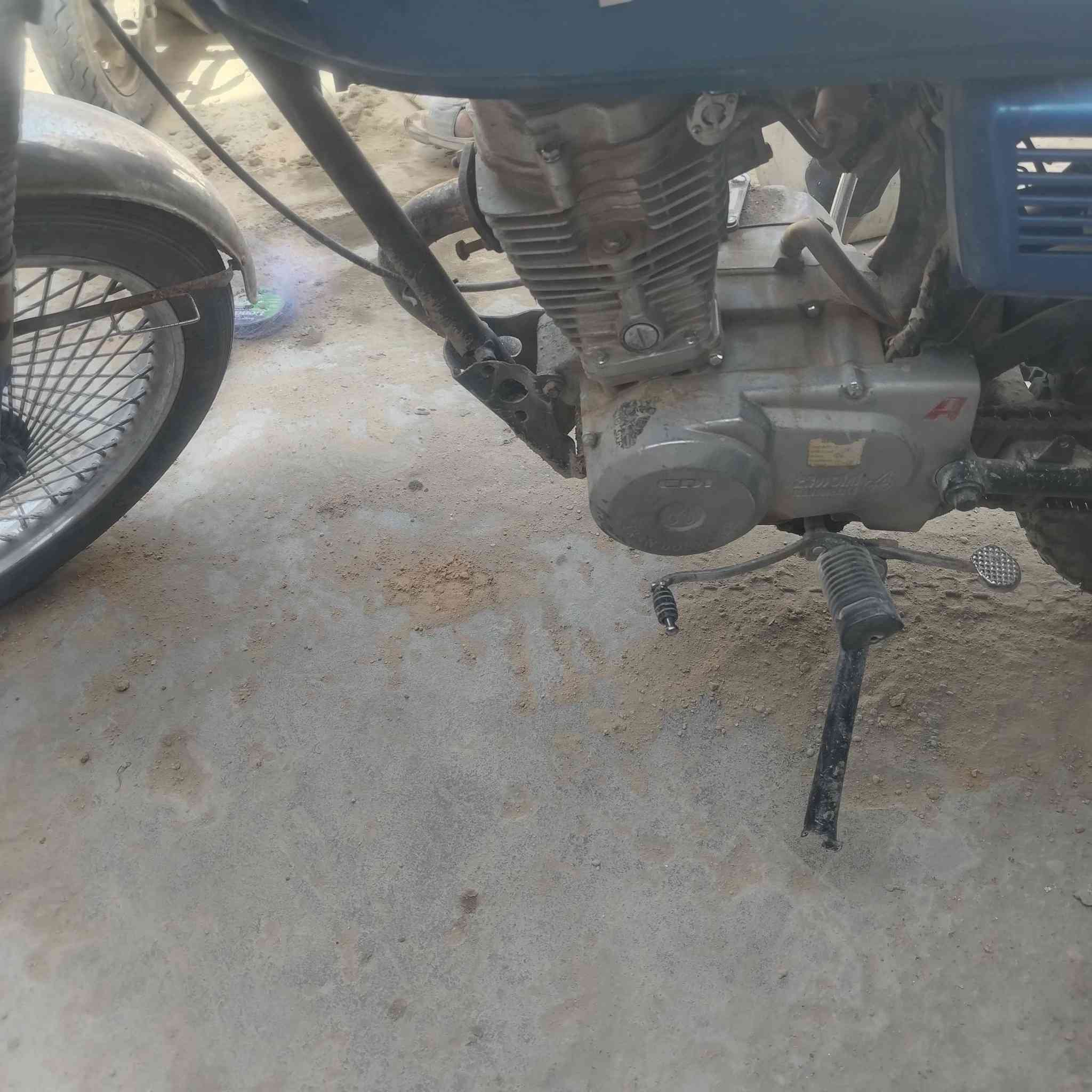 دراجه ربعه غير كلك ***********   سعر ٢٥٠
