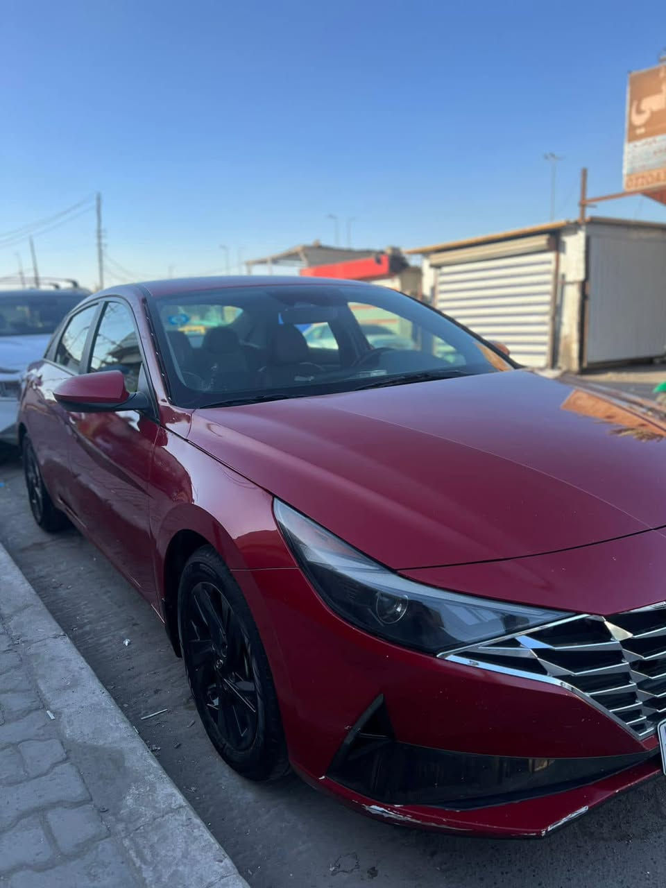 السلام عليكم 
هونداي النترا هايبرد مواصفات بلو بصمه شاشه كار بلي تحكم ستيرن رادارات امامي خلفي جانبي مثبت سرعه مثبت مسار وبعد معروفات الباقيات
موديل 22 
رقم بغداد بسمي 
حادثه جاملغ ايمن بدون دواخل بنيد فقط مصبوغ بدون ايرباك
سياره كير محرك تخم تاير حداديه كله جديد 
 السعر 142 وبيه مجال 
اي استفسار اكثر اتصال ع رقم ***********
مكاني بغداد الغدير
