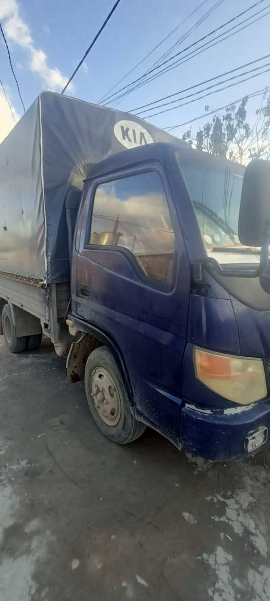 سلام عليكم سياره كنتر صيني 2012 رقم ديالئ سنويه مو صاقطه تايرات أخو الجديد ترايك بغداد ما ناقصها برغي سياره مال شغل كير ومحرك ام عيون 3000 لا صرف ولا بخار من الدعاميه لل دعاميه شرط 60 وبيها مجال ***********
