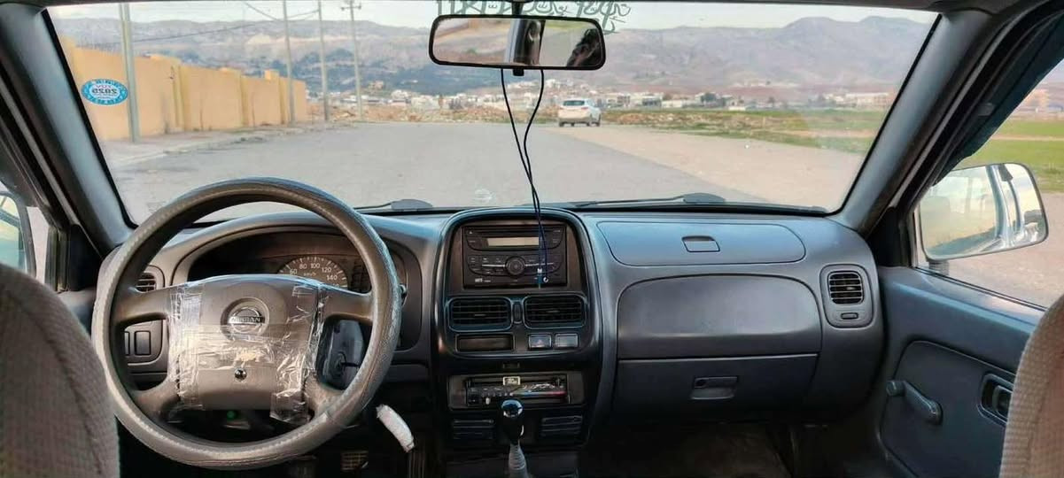 ئەم نیسانەمان هەیە بۆفرۆشتن مۆدێل 2002 ماڵی دۆستە تەقەو ڕەقەی بەشەرت ساغە ڕەقەمی ساحێبی ***********  ***********
