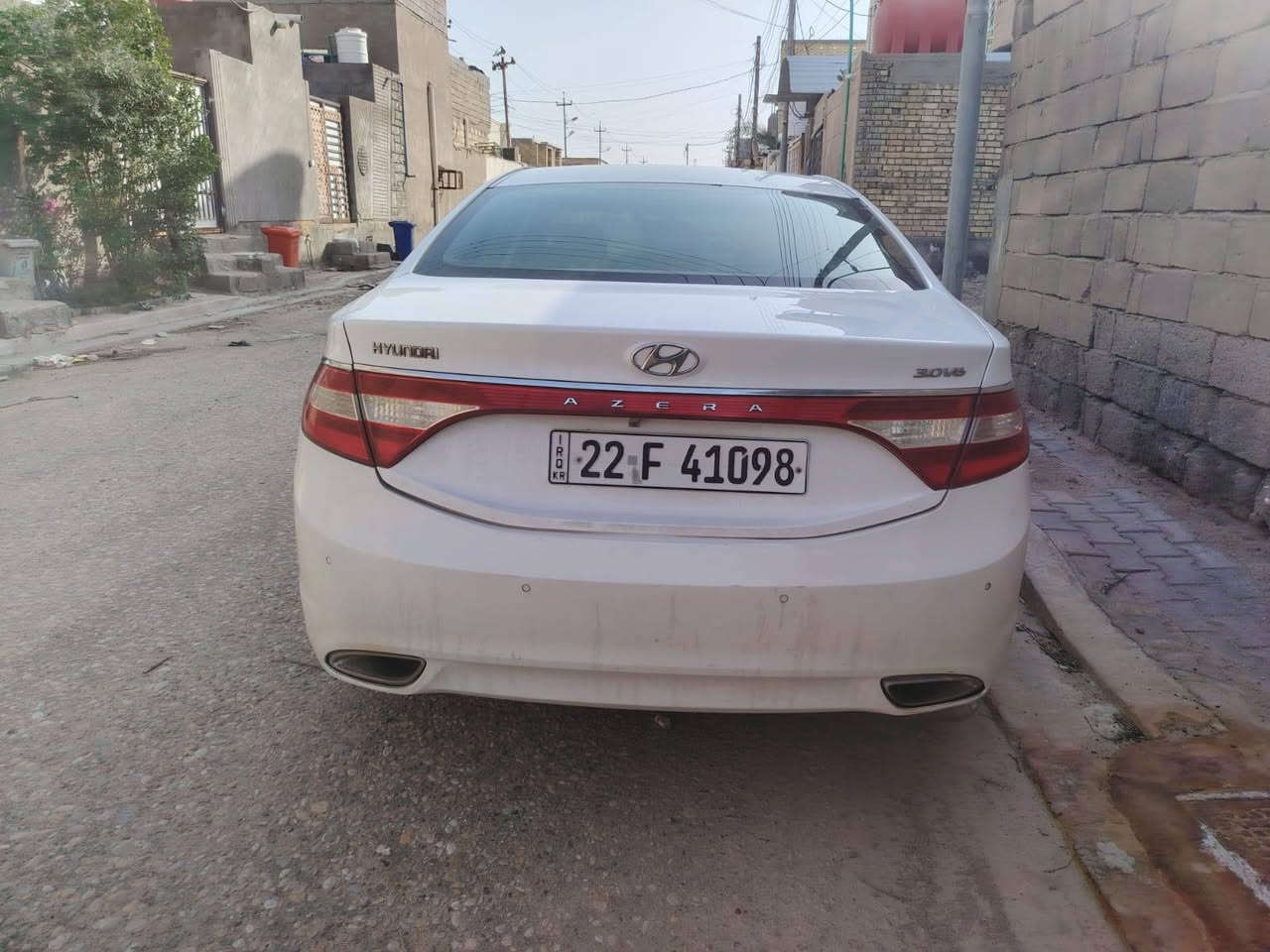 السلام عليكم ازيرا موديل 12 خليجي رقم اربيل الجديد باسم كردي تحويل او وكاله
مكينه 3000 عليها منضومه غاز ويلكب البلاد 19 تايرات تخم جديد كشنات جلد تبريد تدفئه بردات خلفيه ابلاد بيه جاملغ الخلفي بي ضربه وبيها 3 قطع صبغ نفس الصفحه اثر شخوط 
عنوان البصره التنومه سعرها 98 وبيها مجال قليل ***********
