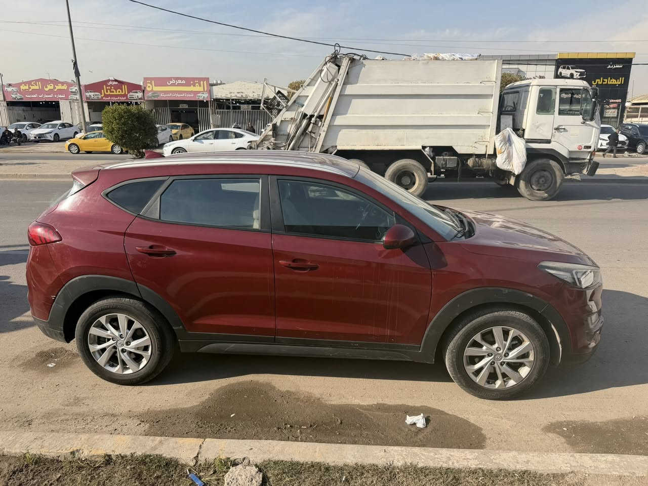 السلام عليكم توسان 2019 وارد امريكي  حادثها دعامية وبنيد مبدلات ايربانك دركة ودشبول
سيارة محولبة كلها 
ماشية 70 الف  كير مكينة كفالة 
منضومة تبريد كاملة جديدة 
تخم تاير جديد اي نقص مابيها 
تحويل ثاني يوم
مكاني بلديات 
سعر 155 وبيها مجال بسيط
***********
