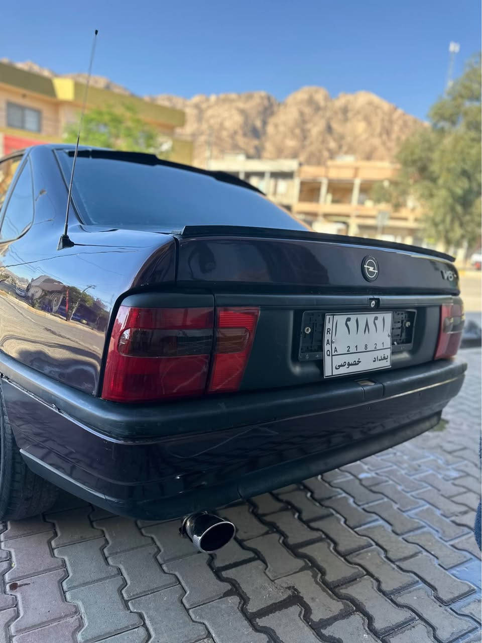 سلاوی خوا 
ئۆپل ۱۹۹٤ باینجانی Abs
سلایت 
۲ جام کاربا 
گیر بەشەرت مەکینەی یەک تۆز بوخاری هەیە 
تەقەو رەقە بەشەرت 
قەپو قۆپی نیە مالی دۆستە هی مەحرەز نیە یەک دینار مەسروفی نیە نوقسانی یەک گلۆپی نیە 
بی دەحمو لیدراوە 
حیزامە بۆ جوانی  
٤ تایەو ویلی نوی لەژیرە 
نرخی ۲٠ گەلاو مەجال 
لە رانیەم
٠۷٥۱٠٦۱۳٠۲٤ رانية, السليمانية
