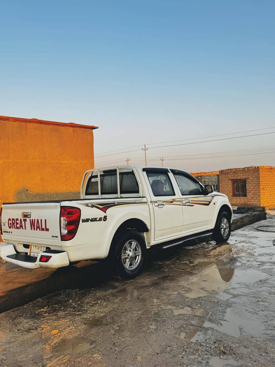 السلام عليكم كريت ويل موديل 2020 رقم قادسيه توه منتهيه تحويل مباشر   مكفوله كفاله ماعده دحجه بلبدي وباقيه ع وضعه اربع أصابع سدر جديد توني مسوي سياره مال جناي تخم تاير سعر 107وبيه مجال سياره نضيفه معنئ كلمه الستفسار***********
