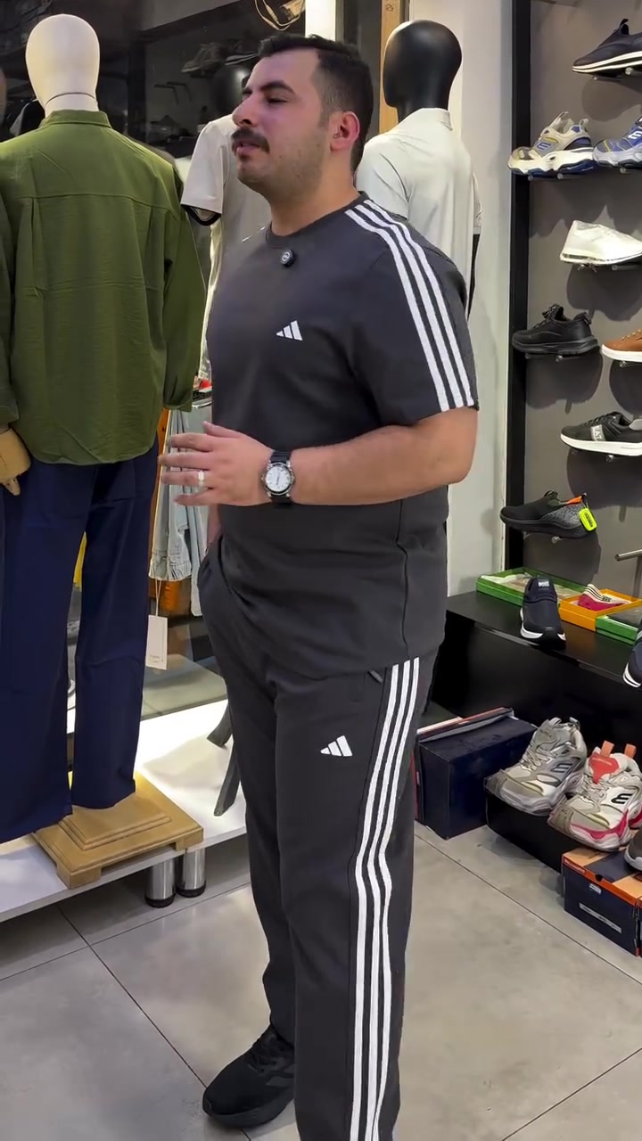 تراك اصلي قطني اديداس 
قياسات 
M L XL XXL
للحجز والاستفسار مراسلة دايركت
***********

