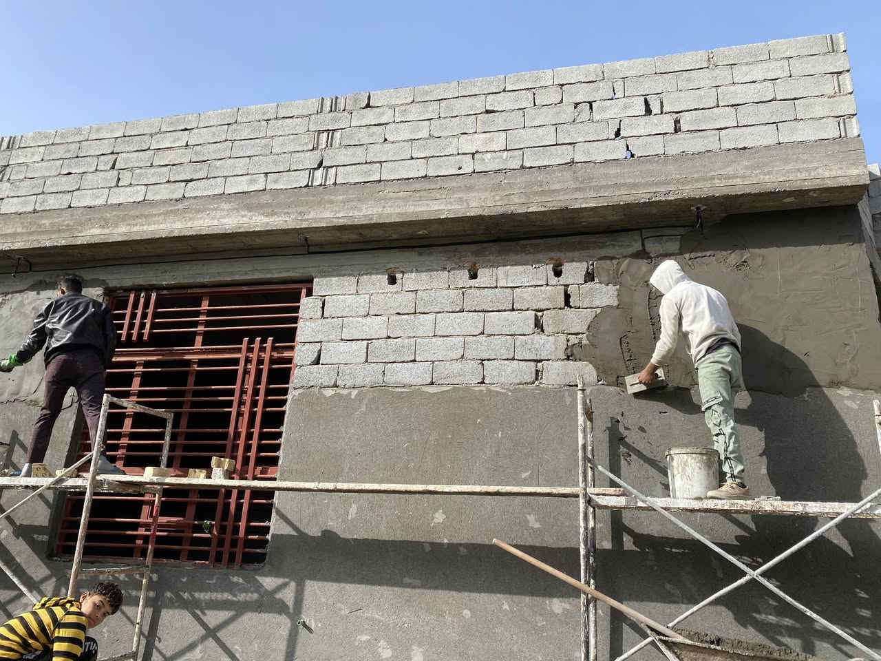 يا الله
شغل لبخ  درجا اولئ مثل ماواضح بصوره 😍
يوجد خلفات طلس
جص بياض
لبخ اسمنت
تطبيك سراميك
تفليش🧨 +ترميم ✨
بناء درجا اولئ 👷‍♂️
هدم بيوت 🚀
تصعيد مواد 🛬
كوادر عمال 🧱
ديكورات +صبغ📜
جبسن بورد 🖇📌
لااستفسار ***********واتساب 
#علاوي_لعمار_والديكور
