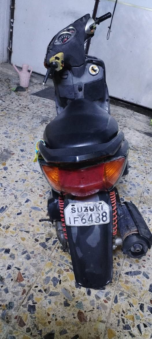 سكنس جاهزه مكينه جديدة
السعر 350  وبيه مجال
مدينه الصدر
***********
