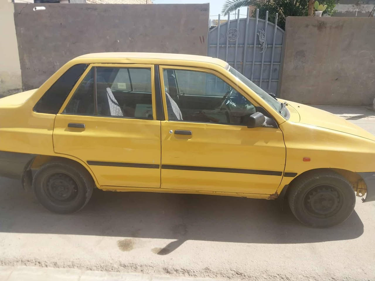 سلام عليكم سايبه موديل ١٣ سياره معمره خياسات ومصبوغه جماليه
كير محرك عشرررط حداديه تخم تاير سياره ترايك وين ميعجبك راعيها موجود بلديوانيه ومكانه هم بلديوانيه
شررط المداور 
#سعرر ٢٨ وبيها مجال قليل
ملاحضه تاخذ مصفر هيئه وغرامات 👍

*********** ممتواجد ع النت اتصال
