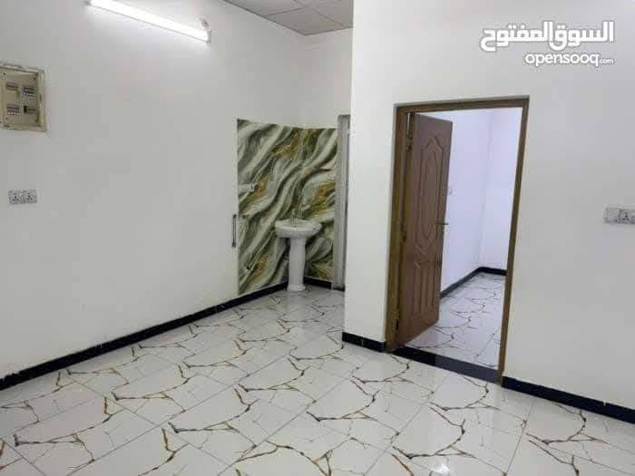 يعلن مكتب المرتضى للعقارات عن توفر
بناية ركن للبيع ، في الجبيلة ، قرب كراج الدخول ، على شارع 20 متر ، موقع مميز
تتكون من 3 طوابق ، بناء 2025
المساحة / 205 متر
الواجهة / 20 متر
تتحتوي على 4 بيوت
كل بيت مكون من 3 طوابق
الوارد الشهري / 3 ملايين قابل للزيادة
السعر / 825 مليون

توجد لدينا عروض اخرى
للأستفسار الاتصال على الارقام التالية 
*********** - ***********
نستقبل كافة العروض والاعلانات نشرها وترويجها مجانا
عنوان المكتب / الجنينة / شارع جامع الكرناوي / مقابل فتافيت سنتر

