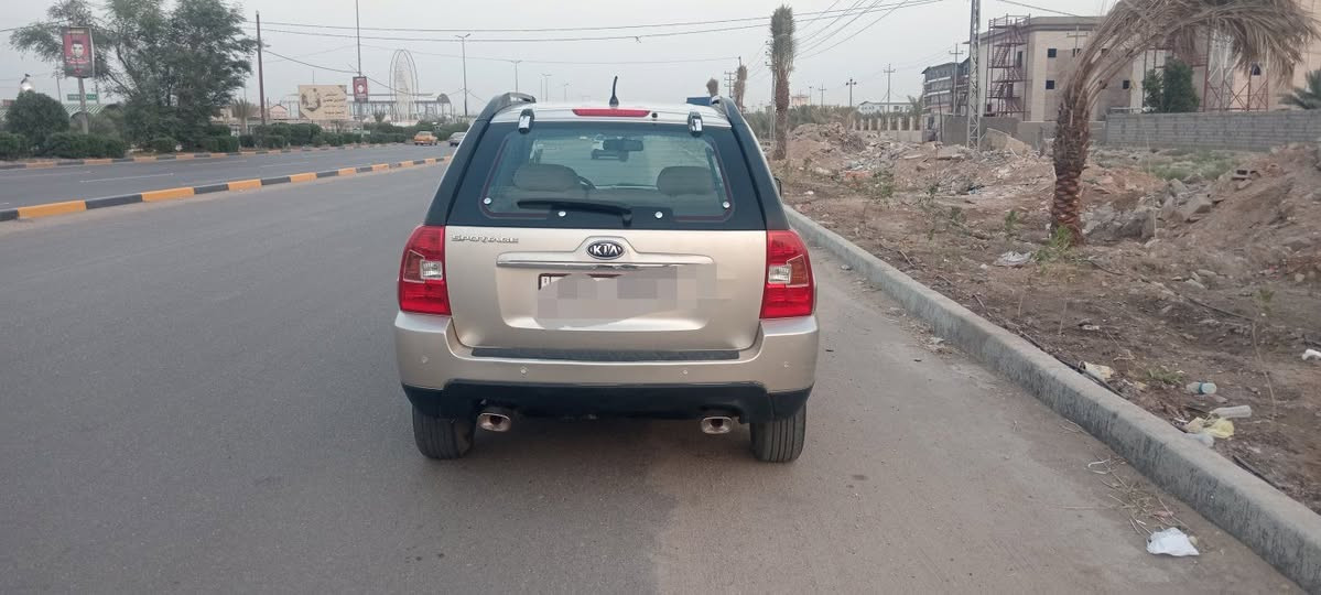 كيا سبورتج مديل ٩ بغداد دولي بسمي مكفوله كفاله من الصبغ والتبديل عدا البلاستك مكينه ٢٠٠٠ دوش ع الشركه برغي ممفتوح بيه كير ع الشركه حداديه اماميه وخلفيه جديده دوشمه ارضيه وكشنات درجة أولى تبريد ع الشركه صيانه منضومه التدفئه السياره كلش نضيفه بدون اي نقص لون ذهبي تخم تاير جديد السعر ١٢٥ بي مجال
***********
