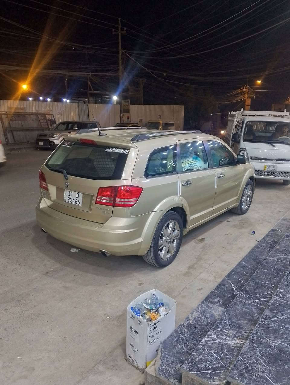 السلام عليكم اخوان دوج جورني موديل 10 كير ومكينه كايمات بس السياره تمشي  رقم بغدد بسمي رقم نكليزي هزه جديده بيهه منضومه غاز ⛽  رقم الهاتف ‏‪***********‬‏

سعر 70 وبيهه مجال
