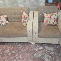 تخم قنفات للبيع ٧ مقاعد تواصل على وتس 07714771677