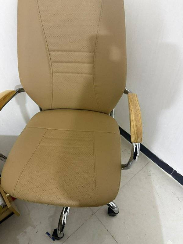 ميز وكرسي جدد سعر ٢٠٠ مكاني تقيه شراي  خاص


**إذا كنت صاحب هذا الإعلان وتريد حذفه لأي سبب، رجاءا أرسل رسالة إلى الدعم الفني**