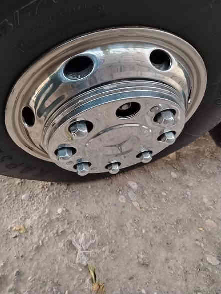 سلام عليكم كبات اتيكو ٨برغي اصليات زوجين امامي خلفي ***********سعر٢٧٥
